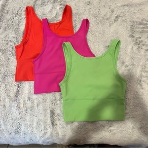 Lululemon power pivot tanks